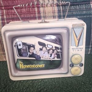Honeymooners Collectible Tin TV Lunch Box - Cream